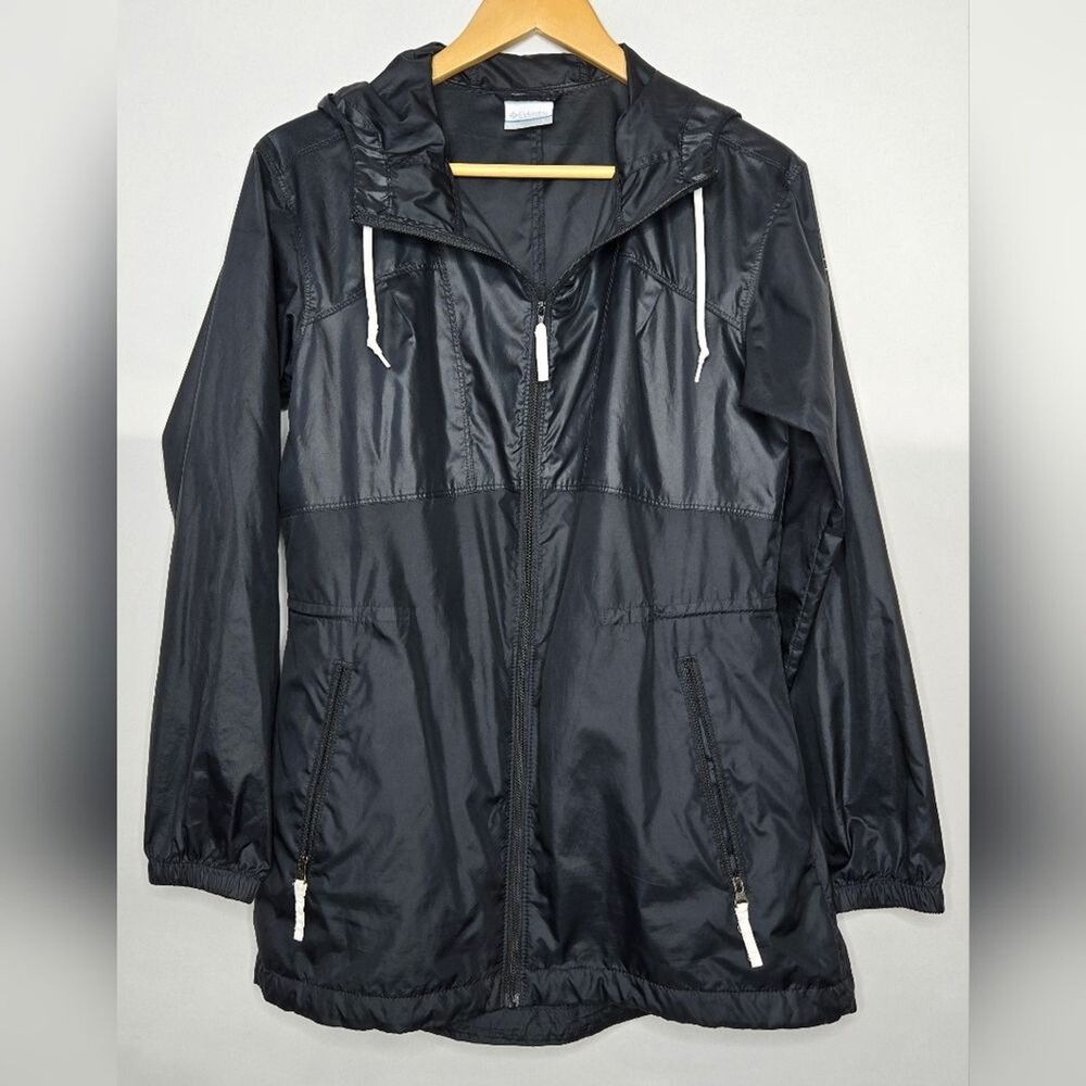 Women's Columbia Switchback Windbreaker  with Hood - Black with White - Small